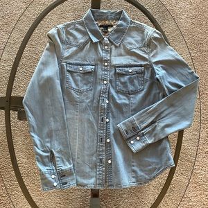 Forever 21 denim long sleeve shirt